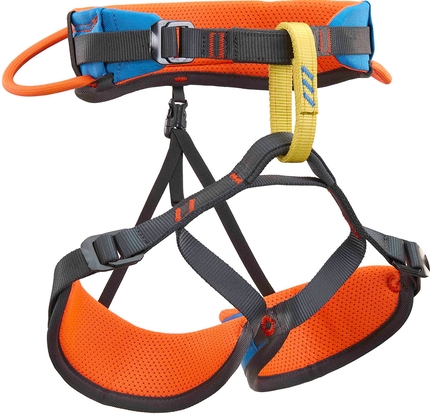 Arrampicare in sicurezza con l’attrezzatura Climbing Technology dedicata ai più piccoli - Climbing Technology: il compagno di arrampicata che fa sicura ai più giovani