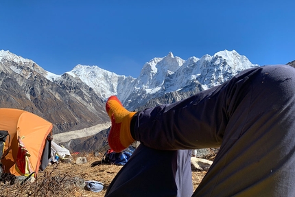 Intervista a Silvia Loreggian e Stefano Ragazzo dopo l’apertura all’inviolata Sato Pyramid in Nepal - Intervista a Silvia Loreggian e Stefano Ragazzo dopo l'apertura all'inviolata Sato Pyramid in Nepal