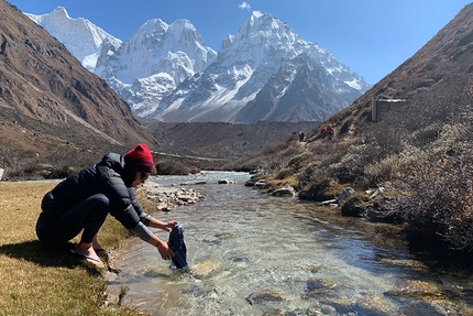 Intervista a Silvia Loreggian e Stefano Ragazzo dopo l’apertura all’inviolata Sato Pyramid in Nepal - Intervista a Silvia Loreggian e Stefano Ragazzo dopo l'apertura all'inviolata Sato Pyramid in Nepal