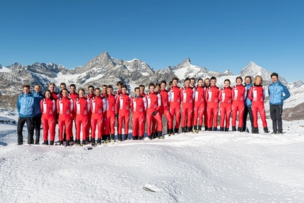 La Sportiva main sponsor della nazionale svizzera di sci alpinismo - La Sportiva fornirà le divise ufficiali alla nazionale del prestigioso Swiss Alpine Club, la nazionale svizzera di sci alpinismo.