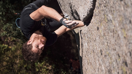 La Sportiva Athletes Climbing Meeting: a comparison of generations - To celebrate the launch of the new La Sportiva TC PRO climbing shoe, the world’s top climbers met in the Orco Valley, Italy for the La Spo Climbing Meeting