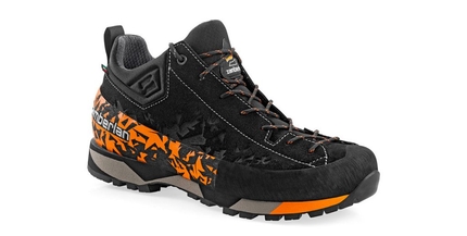 La nuova collezione Zamberlan SS21, in cammino verso un futuro positivo - La nuova collezione di scarpe Zamberlan SS21: molte novità che rappresentano la nostra voglia di ricominciare e guardare in modo positivo al futuro.
