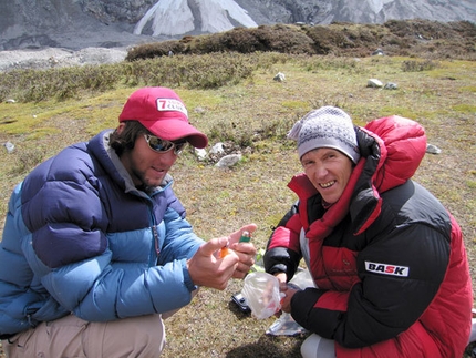 Jannu, Nepal - Sergey Kofanov and Valeri Babanov