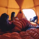 Campi base Ferrino: ti regaliamo una vera esperienza outdoor. Attrezzato un nuovo campo base in Spagna sui Pirenei. - Campi base Ferrino: attrezzato un nuovo campo al Rifugio de l'Illa sui Pirenei che si aggiunge al Rifugio Quintino Sella sul Monte Rosa e Rifugio Toesca in Val Susa.