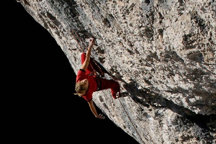 Arrampicata: 8a+ per Angelika Rainer a Schiavaneis