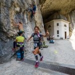Successo per la seconda edizione di Frasassi Sky Race targata SCOTT - Al Frasassi Sky Race targata SCOTT un sold out, con 300 iscritti che si sono sfidati in una giornata dominata dal sole e dalla passione per la corsa in montagna. Giacomo Forconi e Martina Testarmata campioni regionali