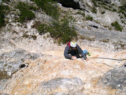 Gratta e Vinci - Dolomiti - Gratta e Vinci, nuova via in Dolomiti liberata da Christoph Hainz e Simon Kehrer il 14/05/2012