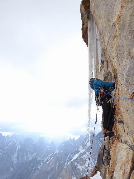 Latok Thumb, Karakorum, Miquel Mas, Marc Subirana - The first ascent of 'Atracció Instintiva' on Latok Thumb, Karakorum (Miquel Mas, Marc Subirana 07-08/2023)