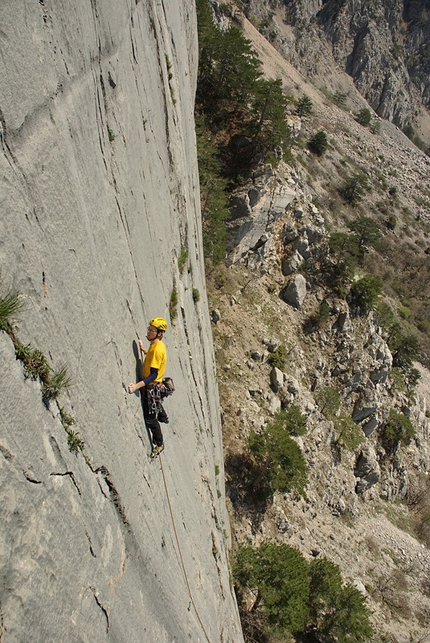 Mount Morcheka, Crimea - Sergey Nefedov climbing up Mount Morcheka, Crimea