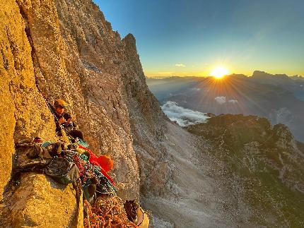 Nuvole Barocche, Civetta, Dolomiti, Federica Mingolla, Alex Ventajas - Alex Ventajas al bivacco di 'Nuvole Barocche', Civetta (Dolomiti), settembre 2023