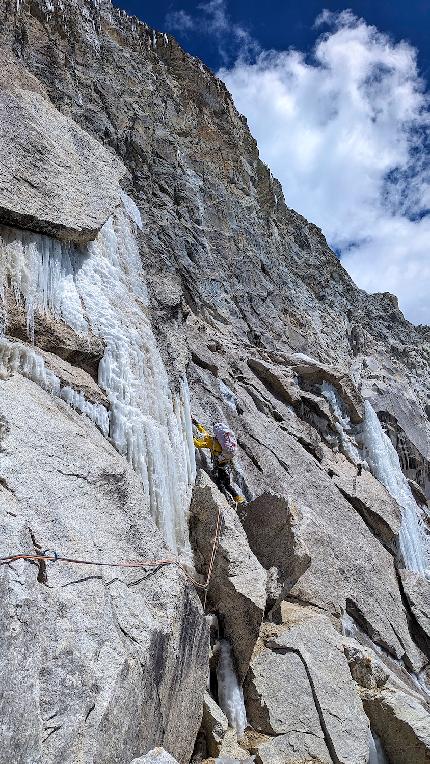 Ranrapalca, Peru - Iker Pou, Eneko Pou and Micher Quito climbing the NW Face of Ranrapalca, Cordillera Blanca, Peru, August 2023