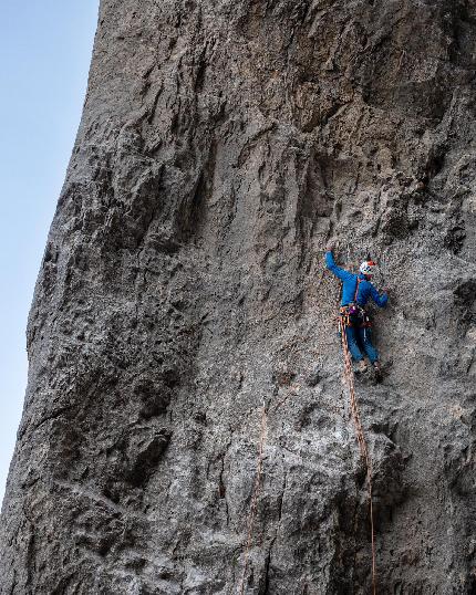 Symon Welfringer - Symon Welfringer Bike & Climb: sulla via 'Recto Verso' al Pestel de Glandasse, Francia
