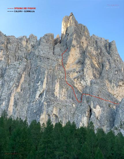 Torre della Vallaccia, Sasso delle Undici, Dolomiti, Luca Caldini, Luca Cornella - Spigolo dei Fassani e la via Caldini - Cornella alla Torre della Vallaccia, Dolomiti