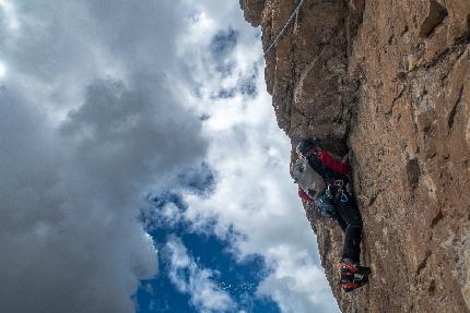 Super Ciano al Castelletto di Mezzo, Dolomiti di Brenta, Giuseppe Bagattoli, Andrea Calzà, Giampaolo Calzà - L'apertura della via Super Ciano al Castelletto di Mezzo, Dolomiti di Brenta (Giuseppe Bagattoli, Andrea Calzà, Giampaolo Calzà 06/08/2023)