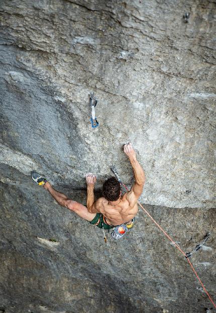 Adam Ondra, Vranjača, Paklenica, Croazia - Adam Ondra libera 'B je to' (9b) a Vranjača in Croazia