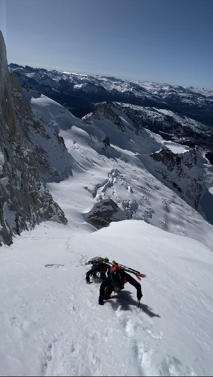 Aguja Poincenot, Patagonia, Whillans-Cochrane, Vivian Bruchez, Aurélien Lardy, Jules Socié - Aurélien Lardy and Jules Socié nearing the top of the Mini-Whillans ramp in Patagonia. 'Wider, less steep, more skiable' than the Whillans ramp on Aguja Poincenot