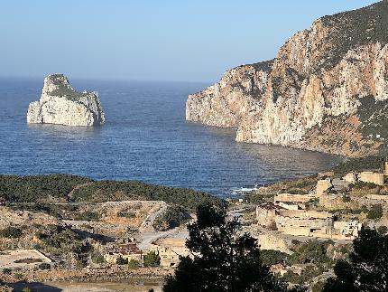 Masua, Sardegna - Pan di Zucchero la vecchia miniera di Masua la scogliera di Masua in Sardegna