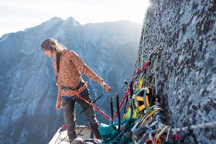 Video: Bronwyn Hodgins, Hayden Jamieson, Danford Jooste tentano Picaflor in Valle de Cochamó, Cile