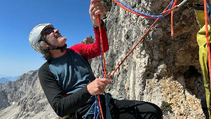 Elio Orlandi, Goduria, Cima d'Ambiez, DoloMitiche - Elio Orlandi sulla via Goduria alla Cima d'Ambiez (Dolomiti di Brenta)