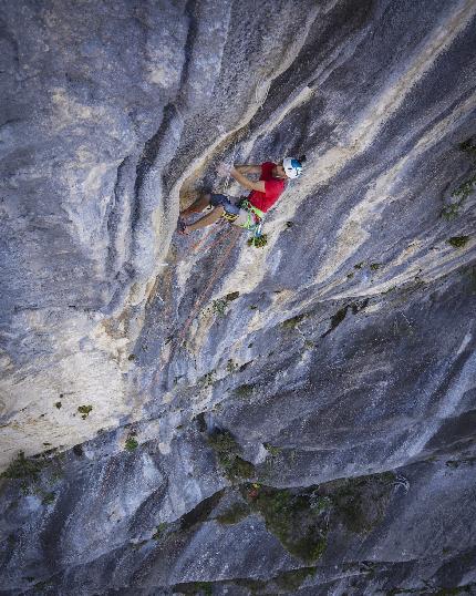 Siebe Vanhee Verdon Gorge - Siebe Vanhee rope-soloing 'Une Jolie Fleur dans un Peaux de Vache' in the Verdon Gorge