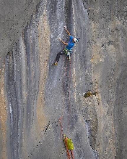 Siebe Vanhee Verdon - Siebe Vanhee rope-soloing 'Take it or Leave it' in the Verdon Gorge