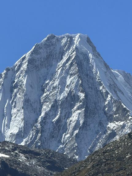 Flat Top India, Hugo Béguin, Matthias Gribi, Nathan Monard - Making the first ascent of 'Tomorrow is another day' on the north face of Flat Top, Kishtwar India (Hugo Béguin, Matthias Gribi, Nathan Monard 03-07/10/2023)