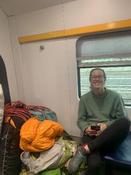 Solveig Korherr, Hotel Supramonte, Sardegna - Luisa Deubzer in treno direzione Sardegna