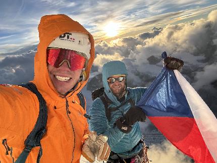 Tengi Ragi Tau Nepal, Marek Disman, Jakub Vlcek - Marek Disman e Jakub Vlcek durante la prima salita di 'Honzova cesta' su Tengi Ragi Tau (6938m) in Nepal (29-31/10/2023)