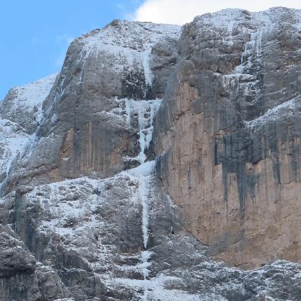 Agner, Dolomiti, Nicola Bertoldo, Diego Dellai - L'apertura di 'Ultima Perla' all'Agner nelle Dolomiti (Nicola Bertoldo, Diego Dellai 23/11/2023)