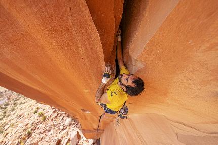 Marco Sappa - Marco Sappa su 'Belly full of bad Berries' a Indian Creek, Utah, USA