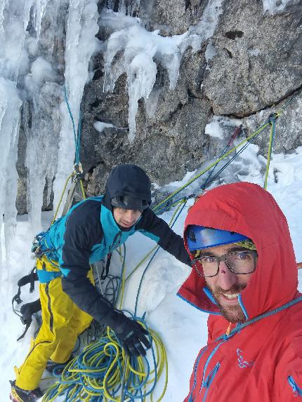 Agner, Dolomiti, Nicola Bertoldo, Diego Dellai - L'apertura di 'Ultima Perla' all'Agner nelle Dolomiti (Nicola Bertoldo, Diego Dellai 23/11/2023)