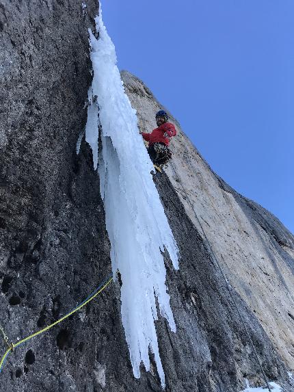 Agner, Dolomiti, Nicola Bertoldo, Diego Dellai - L'apertura di 'Ultima Perla' all'Agner nelle Dolomiti (Nicola Bertoldo, Diego Dellai 23/11/2023)