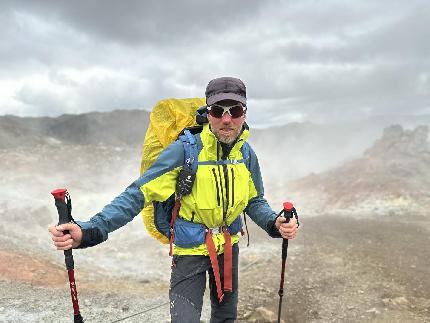 L’Iceland Traverse 2023 di Simone Salvagnin, 400km da non vedente attraverso l'isola