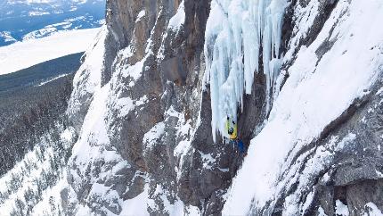 Cascate di ghiaccio in Canada: l'Ice Effect di David Bacci e Giacomo Mauri