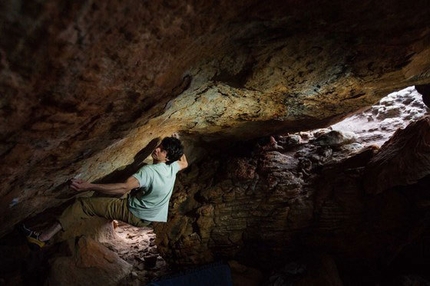 Paul Robinson sale King of Limbs 8B/8B+ a Rocklands, Sudafrica