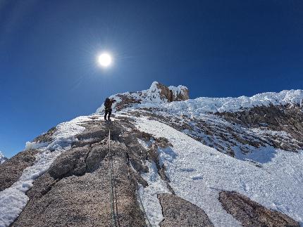 Cerro Nora Oeste, Patagonia, Paolo Marazzi, Luca Schiera - Paolo Marazzi e Luca Schiera durante la prima salita di Cerro Nora Oeste in Patagonia