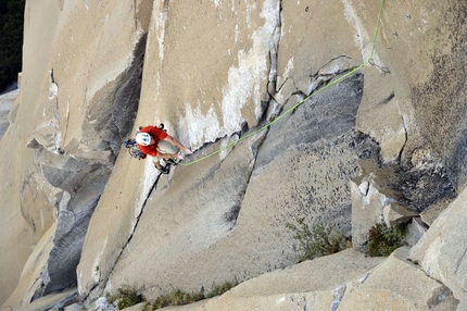 The Nose Speed - Hans Florine setting the new speed record up The Nose (Yosemite)