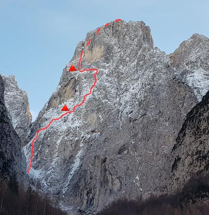 Dolomites Ultima Perla on Agner North Face climbed ground-up by Simon Gietl, Lukas Hinterberger, Michi Wohlleben