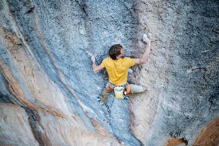 Alexander Megos - Alex Megos making the first repeat of Sleeping Lion at Siurana on 04/01/2024