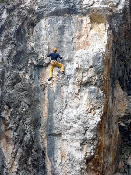 La Prua di Valgua - M. Malfione su Mangiworld 6c