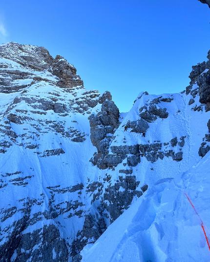 Civetta, Dolomiti, Christian Casanova, Francesco Favilli, Mathieu Maynadier - The first ascent of 'Mixte Feeling' in Civetta, Dolomites (Christian Casanova, Francesco Favilli, Mathieu Maynadier 15-16/01/2024)