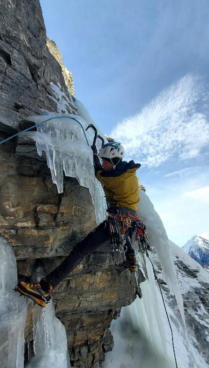 Mont Belleface, La Thuille, Richard Tiraboschi, Giuseppe Vidoni - L'apertura della via 'Tongue in Cheek' sul Mont Belleface in Valle d'Aosta (Richard Tiraboschi, Giuseppe Vidoni 14/01/2024)