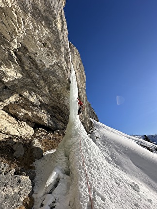 Langental, Dolomites, Daniel Ladurner, Johannes Lemayr -  The first ascent of 'Ein Tag zum Träumen' in Langental, Dolomites (Daniel Ladurner, Johannes Lemayr 23/01/2024)