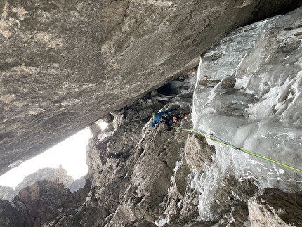 Alla Cima Undici (Dolomiti di Sesto) Samuel Holzknecht, Simon Messner e Cesare Olivetti aprono La Penultima