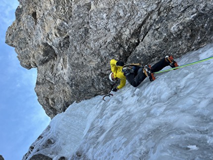 Cima Undici, Dolomiti di Sesto, Samuel Holzknecht, Simon Messner, Cesare Olivetti - L’apertura di 'La Penultima' alla Cima Undici, Dolomiti di Sesto (Samuel Holzknecht, Simon Messner, Cesare Olivetti 12/2023 & 01/2024)