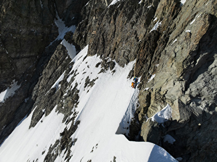 Matterhorn, François Cazzanelli, Jerome Perruquet, Marco Farina, Stefano Stradelli - The first ascent of 'Una Follia per Adriana - Il Grande Diedro dalla Sud' on the Matterhorn (François Cazzanelli, Jerome Perruquet, Marco Farina, Stefano Stradelli 06/02/2024)