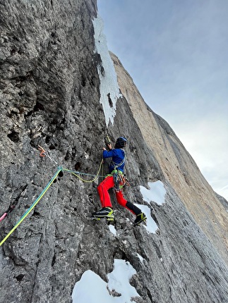 Agner, Dolomiti, Simon Gietl, Lukas Hinterberger, Michael Wohlleben - La salita di 'Ultima perla' ground-up sull'Agner, Dolomiti (Simon Gietl, Lukas Hinterberger, Michi Wohlleben 27-29/12/2023)