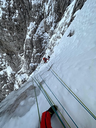 Agner, Dolomiti, Simon Gietl, Lukas Hinterberger, Michael Wohlleben - La salita di 'Ultima perla' ground-up sull'Agner, Dolomiti (Simon Gietl, Lukas Hinterberger, Michi Wohlleben 27-29/12/2023)