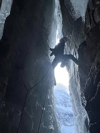 A Bodø in Norvegia Joda Dolmans e Kristian Vindvik aprono Full Pakke