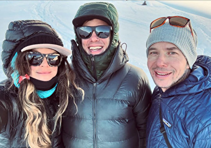 Sir Sandford, Canada, Mark Herbison, Josh Lavigne, Christina Lustenberger - The first ski descent of the South Couloir on Mount Sir Sandford (3519m) in Canada (Mark Herbison, Josh Lavigne, Christina Lustenberger 14/02/2024)